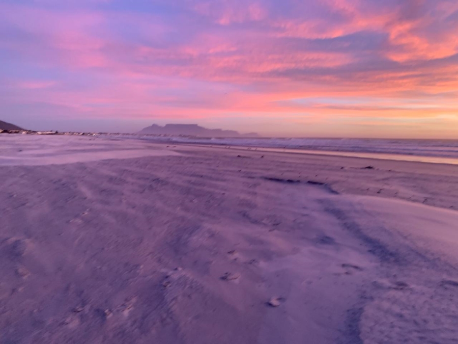 2 Bedroom Property for Sale in Table View Western Cape